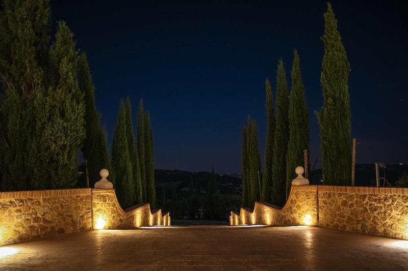 Castello Di Velona, Resort Thermal Spa & Winery Montalcino Dış mekan fotoğraf